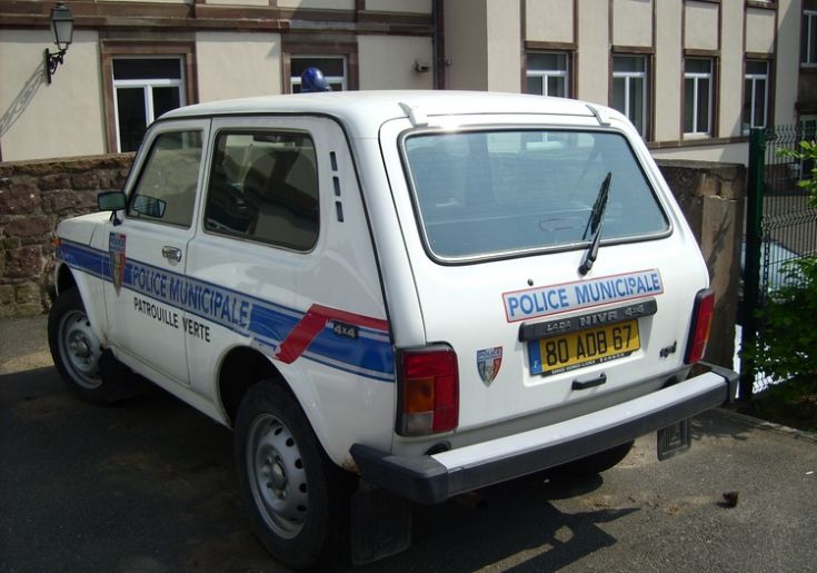 Rear view of the same Lada Niva 4x4of Obernai municipal Police67 in the