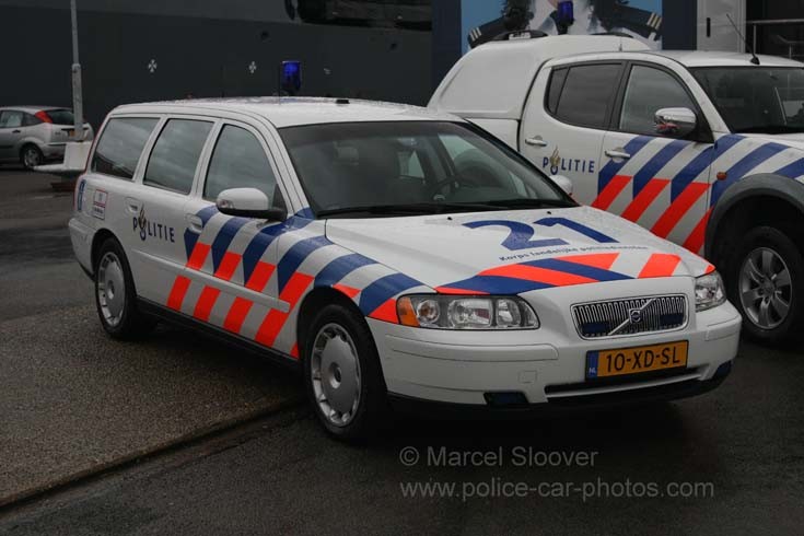 Volvo V70 in use by Dutch traffic police