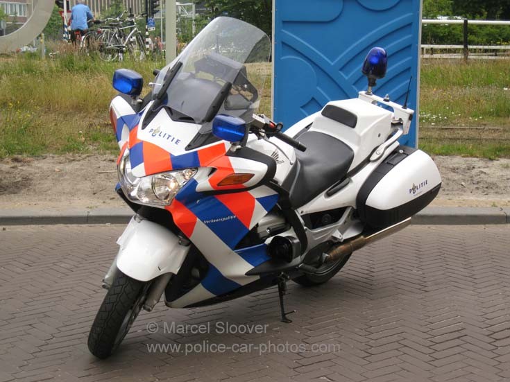 Politie Haaglanden Honda motorcycle