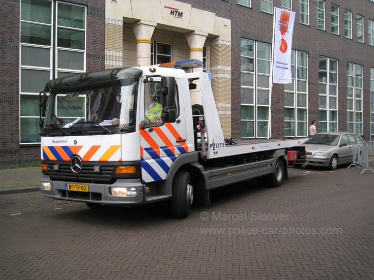 Recovery truck Haaglanden police