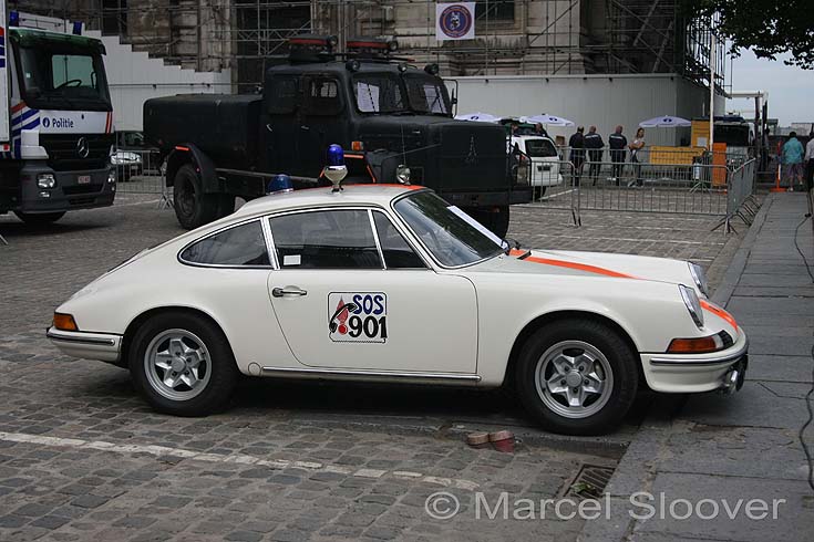 Image result for porsche 911 police car