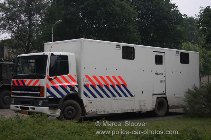 DAF Horse transport truck police Brabant Zuid Oost