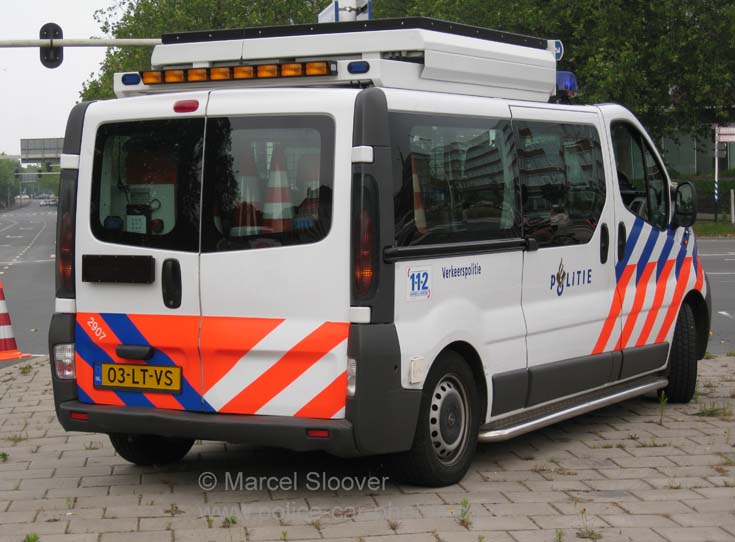 Politie Haaglanden Opel traffic police back