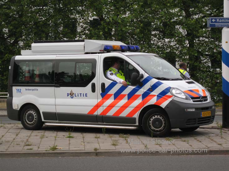Opel Vivaro Haaglanden Traffic police
