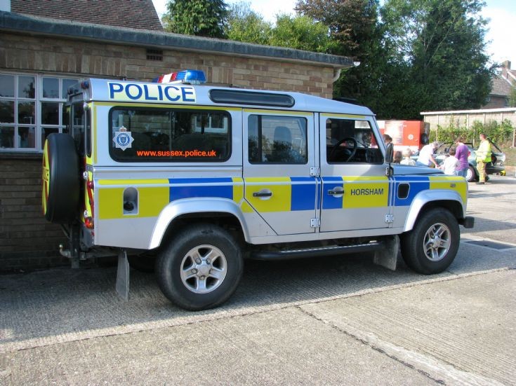 Sussex Police Unit Land Rover