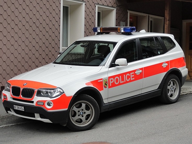 BMW Wengen Police
