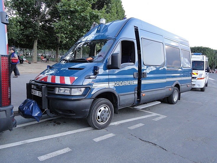 Iveco van in use by Police in France