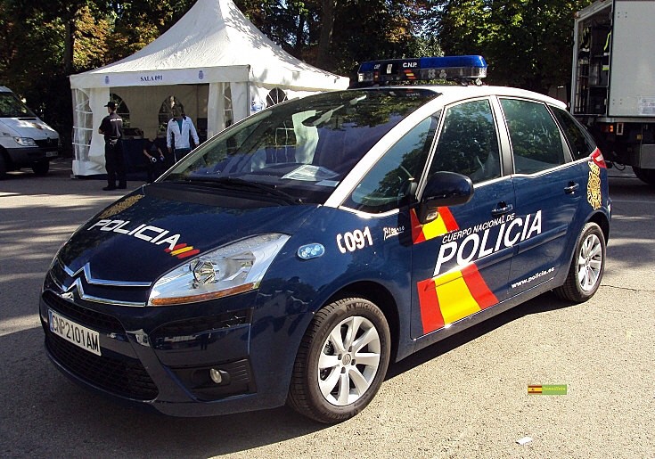 CNP C4 patrol car