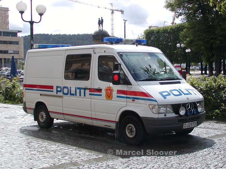 Politi Mercedes Bernz Sprinter Oslo Norway